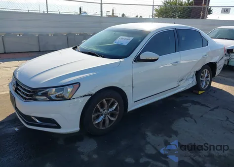 2016 Volkswagen Passat 1.8T S из США, поврежденный, VIN 1VWAT7A31GC043149